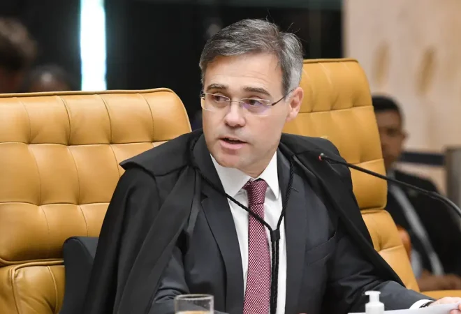 andrpe mendonça_carlosmoura_stf