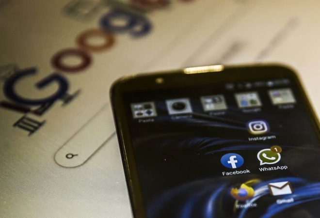 aplicativos de mensagem, internet, plataformas digitais, aplicativos, e-mail, redes sociais