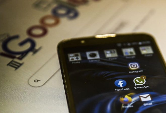 aplicativos de mensagem, internet, plataformas digitais, aplicativos, e-mail, redes sociais