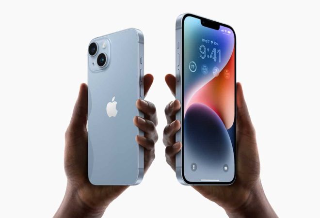 apple-iphone-14-iphone-14-plus-hero-220907-full-bleed-imagelarge