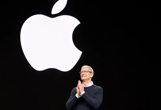 apples-keynote-event_tim_cook-03252019