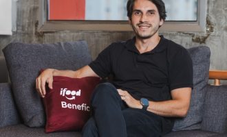 Arthur Freitas, CEO do iFood Benefícios
