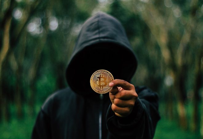 bitcoin-g69c037086_1920