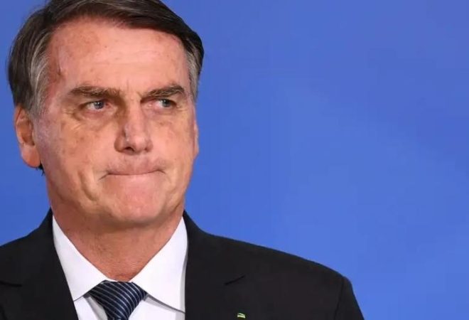 bolsonaro-e-alvo-de-15-acoes-no-tse-e-cinco-inqueritos-que-tramitam-no-stf-1695996771506_v2_900x506