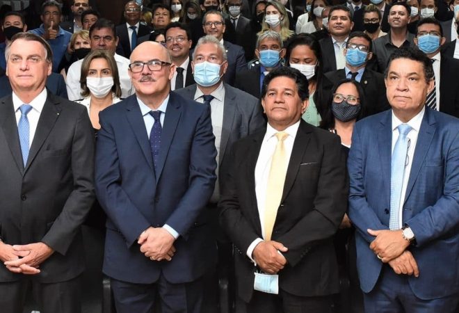 bolsonro, milton ribeiro e pastores