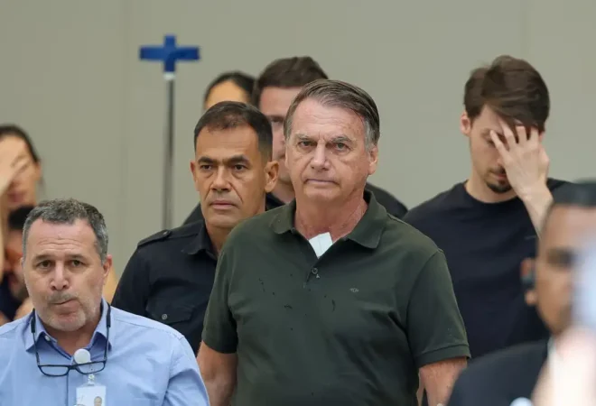 bolsosonaro_internação_cirurgia_ag_br_pozzebon
