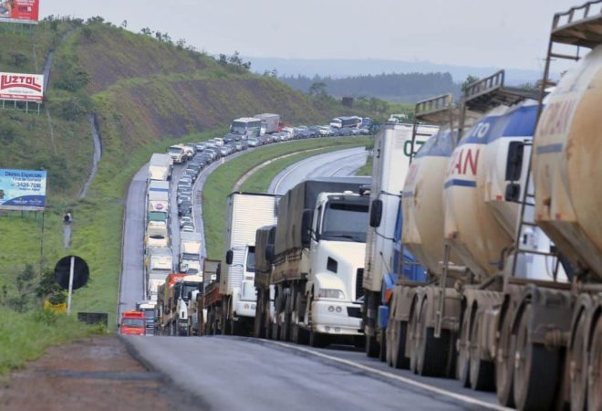 BR-060, que liga Brasília a Goiânia