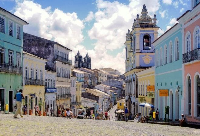 salvador bahia shutter