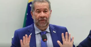 carlos lupi