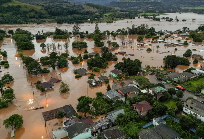 Cidades devastadas pela inundação