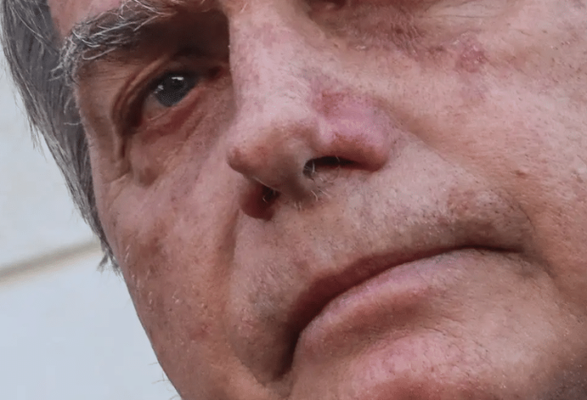 close bolsonaro 4