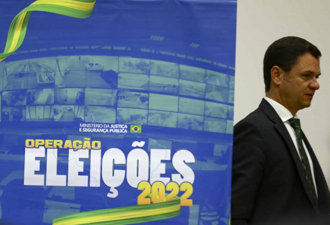 O ministro da Justiça e Segurança Pública, Anderson Torres, durante entrevista coletiva sobre a Operação Eleições 2022 no segundo turno.