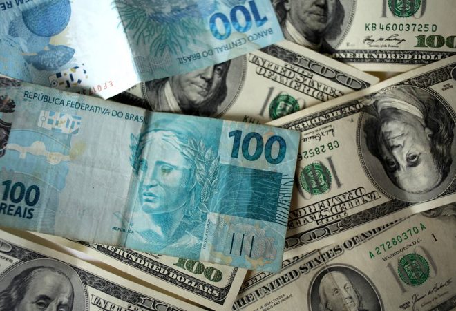 dolar-reais