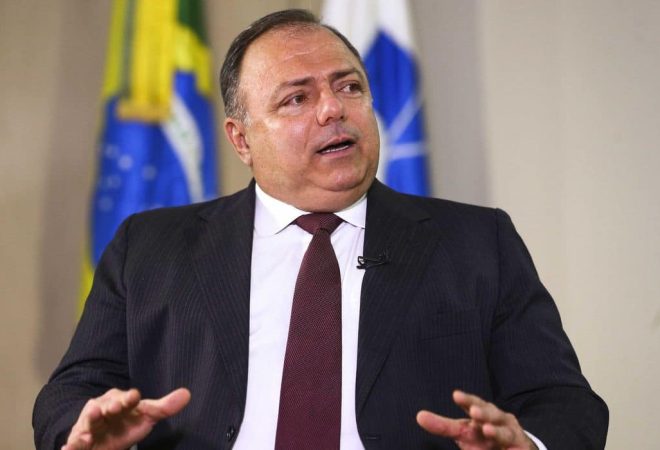 O ministro da Saúde, Eduardo Pazuello, durante entrevista ao programa Brasil em Pauta.