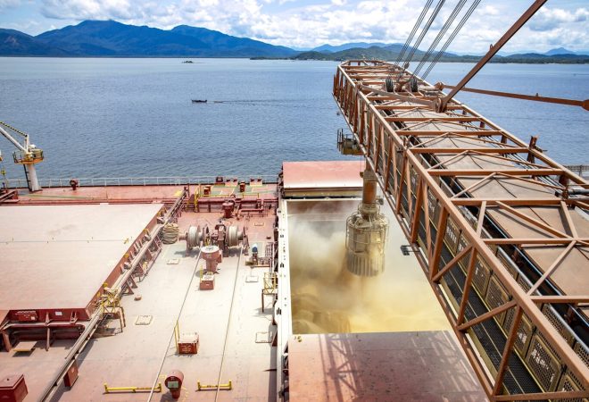 Janeiro foi de recorde nas exportações de grãos pelo Corredor Leste do Porto de Paranaguá