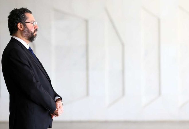 ernesto araújo chanceler itamaraty