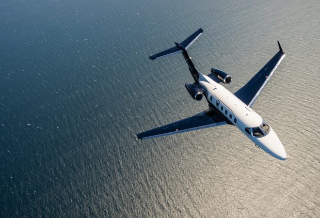 executivejets-phenom300e-inflight