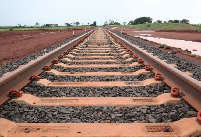 Rio Verde (GO) - Obras de implantação do Polo de Cargas do Sudoeste de Goiás da Ferrovia Norte-Sul, trecho Rio Verde-Santa Helena de Goiás (Beth Santos/Secretaria-Geral da PR)