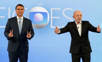 flavio-bolsonaro-e-lula-no-debate-da-globo-ao-vivo-eleicoes-2026