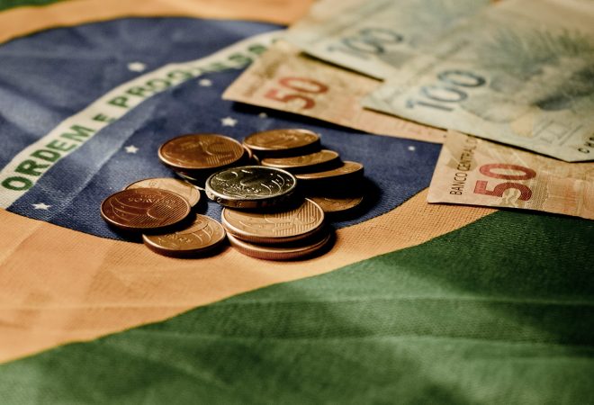 formacao_a-economia-brasileira-voltou-a-crescer-capa-portal-1600x1200-1