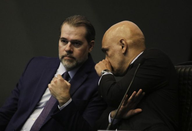 O presidente do Supremo Tribunal Federal (STF), Dias Toffoli, e o ministro do STF Alexandre de Moraes durante abertura do Seminário Políticas Judiciárias e Segurança Pública.