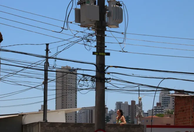 gato de energia_ag_br