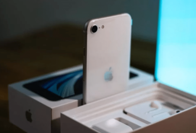 iphone se 3 free