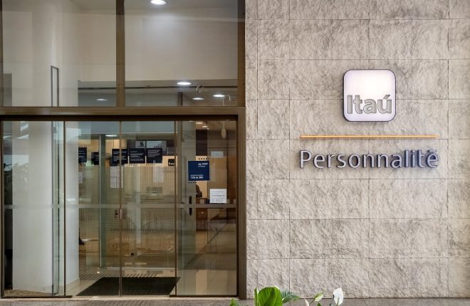 itau personnalite agencia