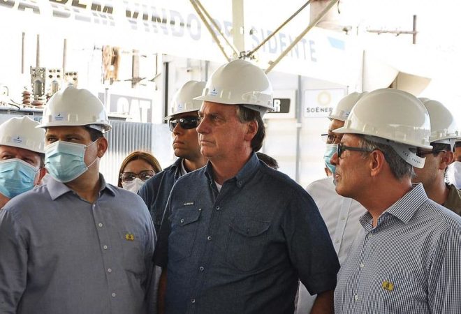 Em visita ao estado do Amapá a convite do presidente do Senado, Davi Alcolumbre, o presidente Jair Bolsonaro disse hoje (21), durante inspeção de usinas termelétricas
