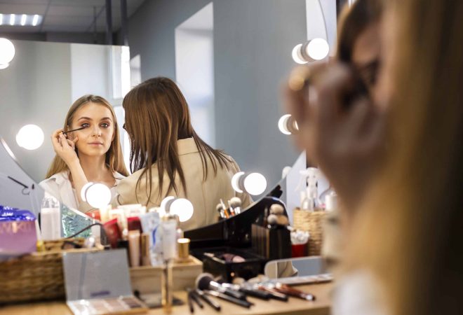 make-up-artist-applying-mascara-eyelashes