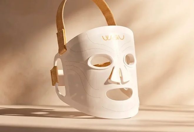 Máscaras de LED domésticas viraram objeto viral nas redes sociais e chegam a custar US$ 799, cerca de R$ 4.473, em versões que cobrem rosto e o pescoço (Divulgação/WAU)