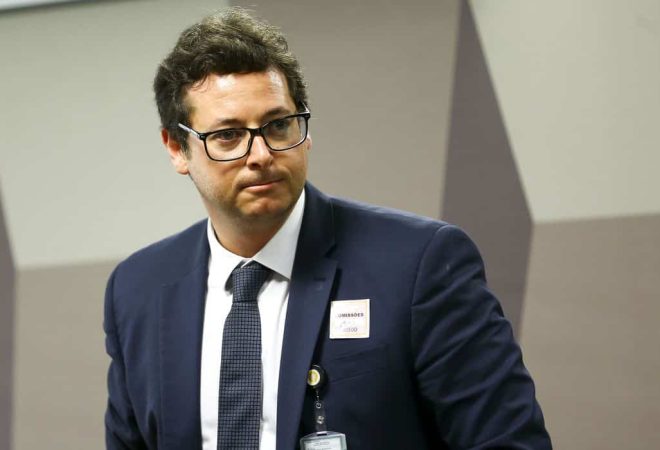 O secretário especial de Comunicação Social da Secretaria de Governo da Presidência, Fabio Wajngarten, participa de audiência pública na Comissão de Transparência, Governança, Fiscalização e Controle e Defesa do Consumidor do Senado.