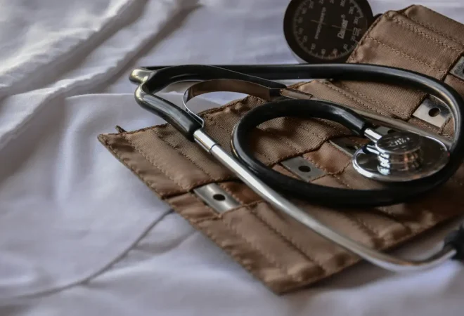 médicos