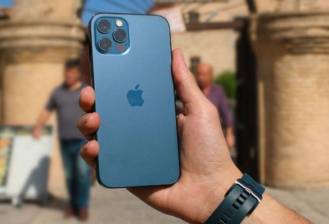 medium_i_Phone_be97344d4d