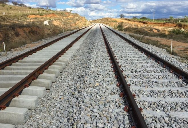 Trecho 1 da Ferrovia de Integração Oeste-Leste (FIOL)