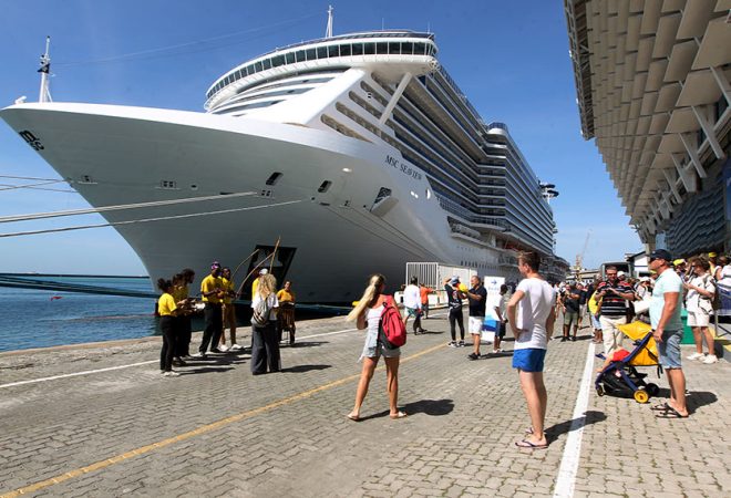 02.12.2019
Secretaria de Turismo realiza receptivo para turistas de três navios cruzeiros que chegaram a Salvador.
Foto: Camila Souza/GOVBA