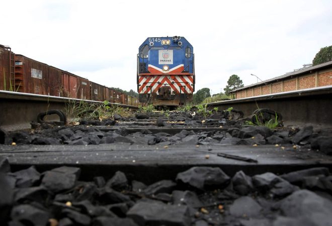 Ferrovia paraná