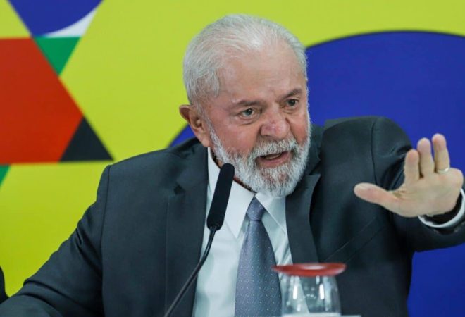 Brasília (DF) 20/05/2024 - Presidente Luiz Inácio Lula da Silva participa de reunião para anúncios referentes ao setor da indústria do aço.
Foto: Joédson Alves/Agência Brasil