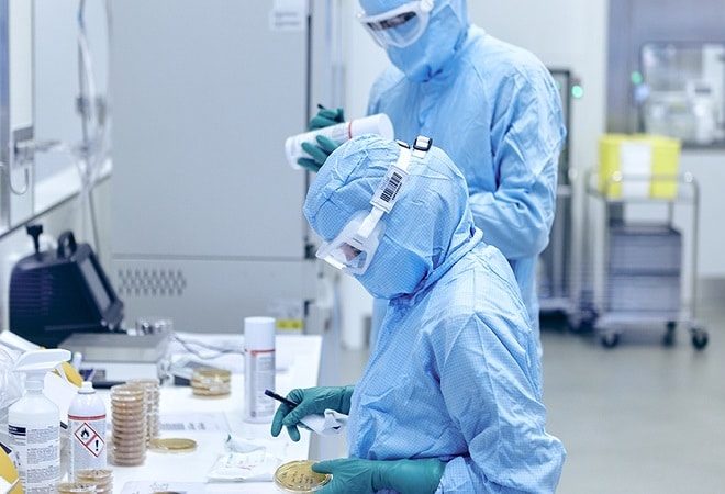 novartis-trabajadores-948