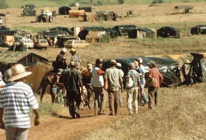 ocupacao-da-fazenda-haroldina-no-pontaldo-paranapanema-1995-1685286953728_v2_900x506