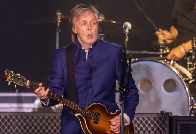 paul-mccartney-cantor-beatles-bilionario-foto-matt-cardy-getty-images_widelg