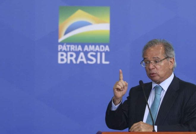 O ministro da Ecônomia, Paulo Guedes, participa da cerimônia, Lançamento do Certificado de Crédito de Reciclagem - Recicla+ e do Plano Nacional de Resíduos Sólidos