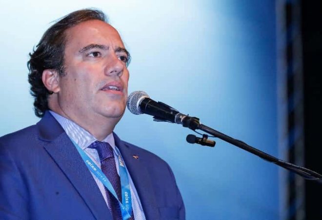pedro-guimaraes-ex-presidente-da-caixa-1663604348585_v2_900x506
