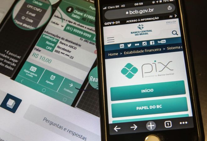 Pix é o pagamento instantâneo brasileiro. O meio de pagamento criado pelo Banco Central (BC) em que os recursos são transferidos entre contas em poucos segundos, a qualquer hora ou dia. É prático, rápido e seguro.