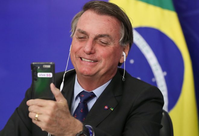 09/04/2021 Videochamada com Fábio Faria, Ministro de Estado das Comunicações
(Brasília - DF, 09/04/2021) Fábio Faria, Ministro de Estado das Comunicações (videochamada).
