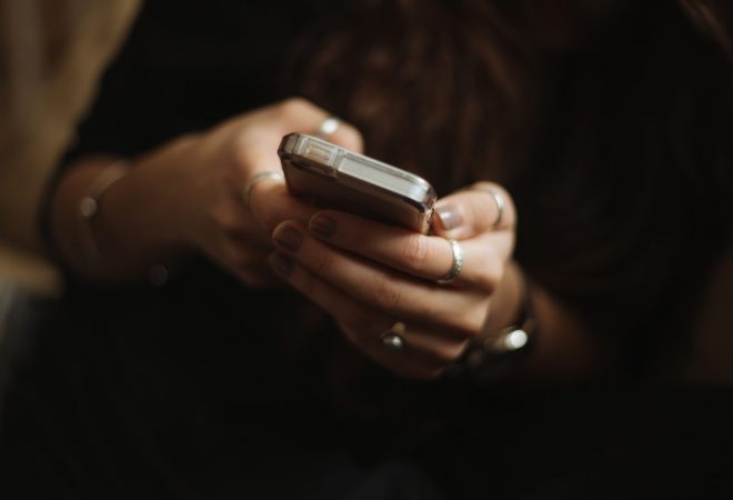 priscilla-du-preez-BjhUu6BpUZA-unsplash