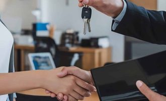 real-estate-agents-agree-buy-home-give-keys-clients-their-agencys-offices-concept