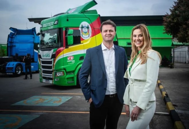 Vinícius e Vanessa Pilz, da Reiter Log: "“Acreditamos que a transformação do transporte de cargas passa pela combinação de diferentes tecnologias" (Leandro Fonseca /Exame)