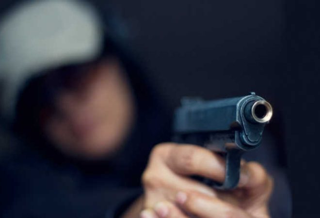 revolver-violencia