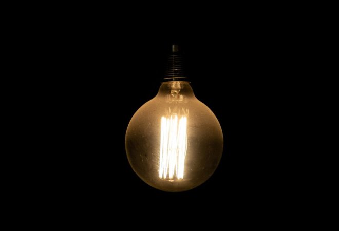lampada luz unsplash